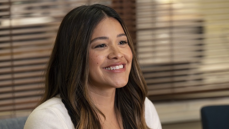 Notizie serie tv: Gina Rodriguez in Will Trent; nuovo progetto per Michaela Coel; prequel per Pacific Rim