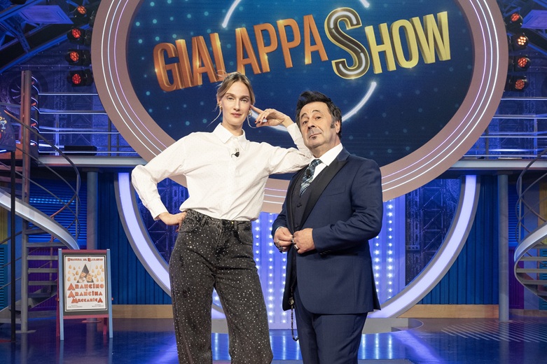 GialappaShow su Tv8 e Sky Uno, le anticipazioni del 25 novembre: Eva Riccobono co-conduttrice